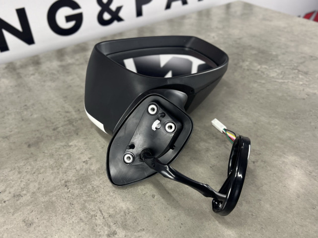 Дзеркало (9 контактів) - праве - Mazda CX-5 II (KF) KA5E-69-18Z