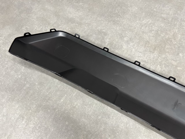 Накладка заднього бампера - Toyota RAV4 (XA50) від 2018 - 524530R110