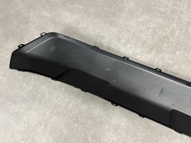Накладка заднього бампера (Silver) - Toyota RAV4 (XA50) від 2018 - 524530R100