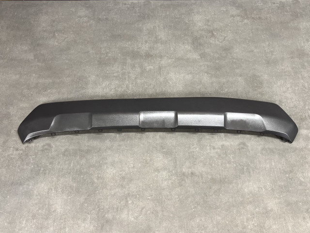 Накладка заднього бампера (Silver) - Toyota RAV4 (XA50) від 2018 - 524530R100